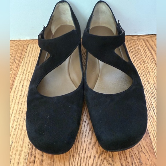 Anyi Lu Shirlee Black Suede Mary Jane Shoe (MADE IN ITALY) - Picture 4 of 14